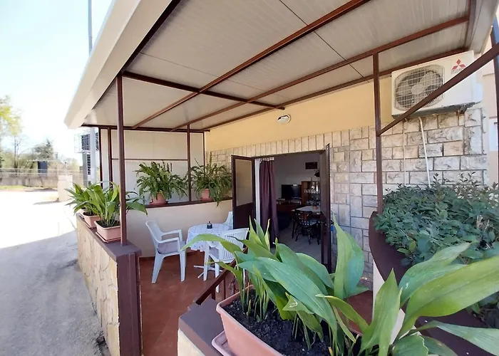 Apartment Mara