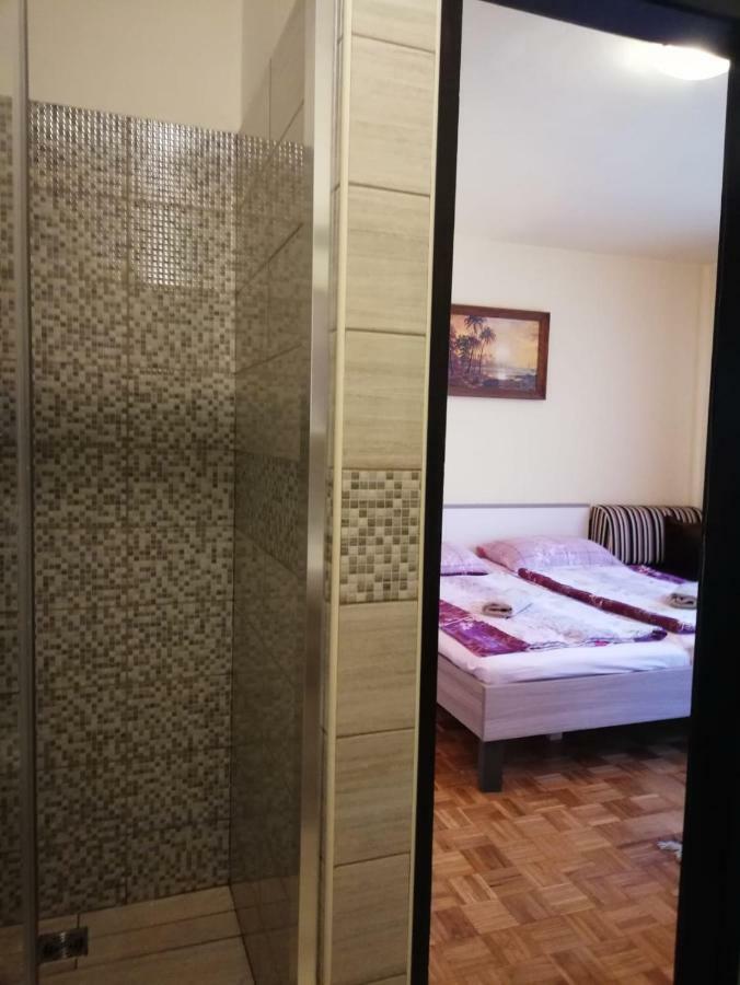 Mara Apartment