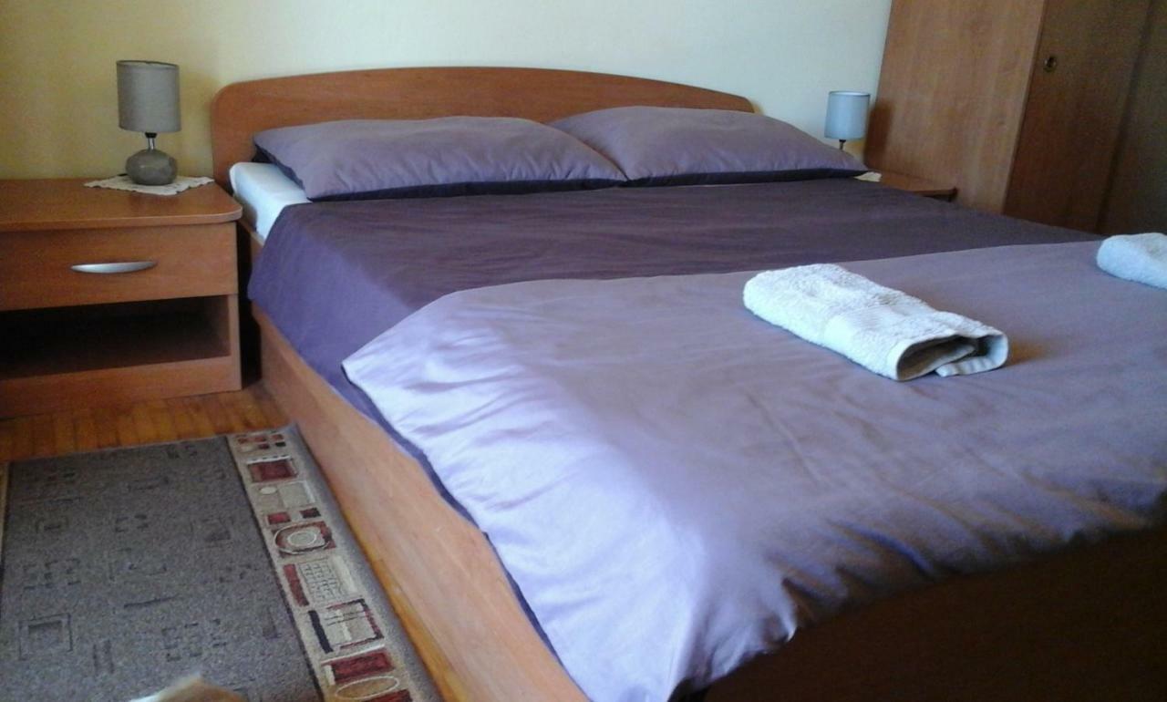 Mara Apartment