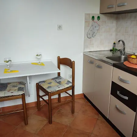 Apartment Mara Porec Exterior photo