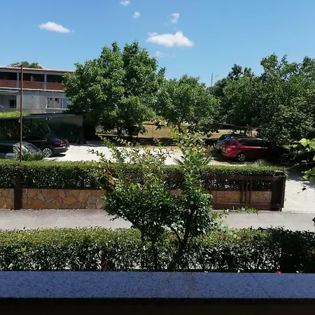 Apartment Mara Porec Exterior photo