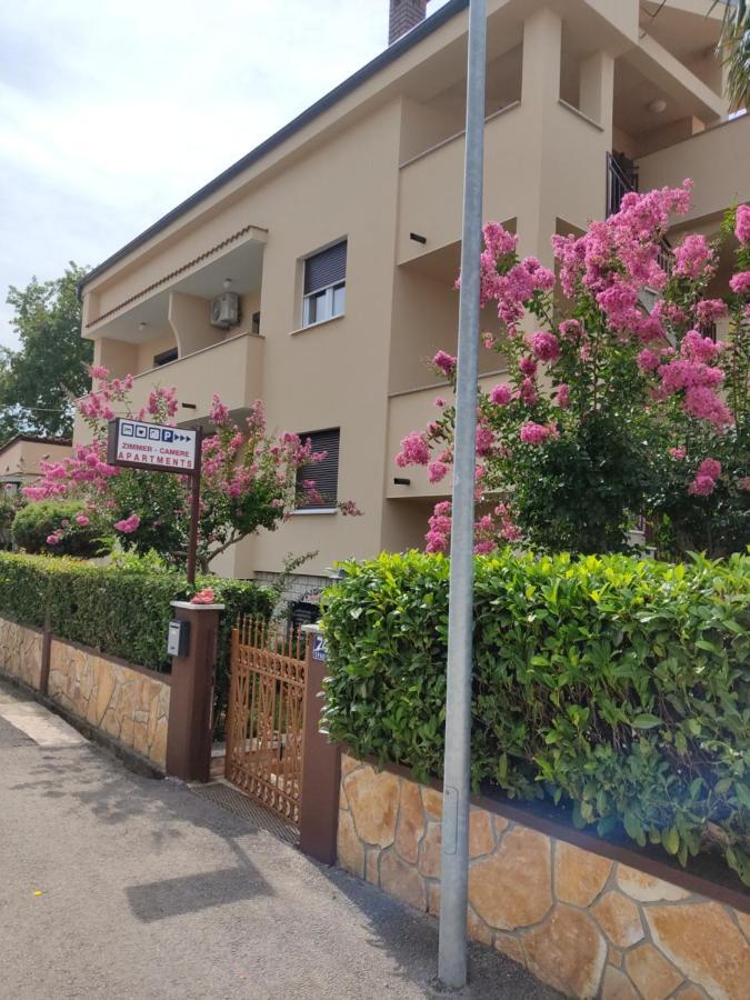 Apartman Mara *